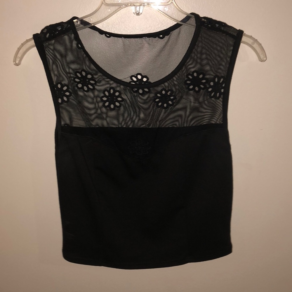 worn once crop top